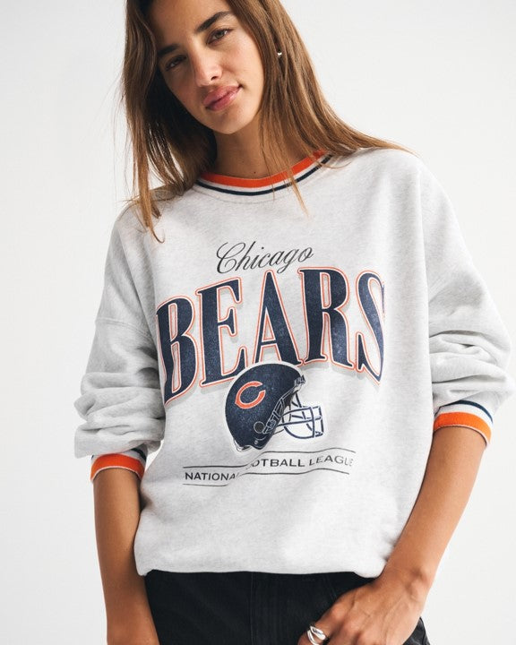 Abercrombia and Fitch Women's Vintage Sunday Crew Chicago Bears