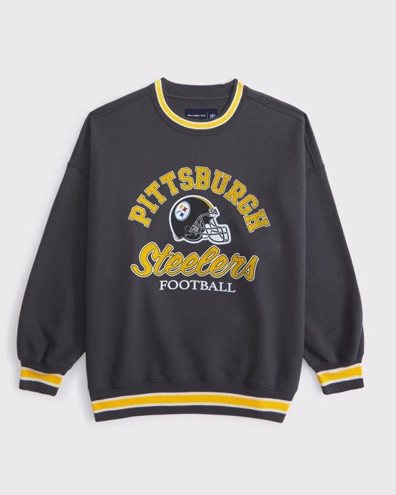Abercrombia and Fitch Women's Vintage Sunday Crew Pittsburgh Steelers